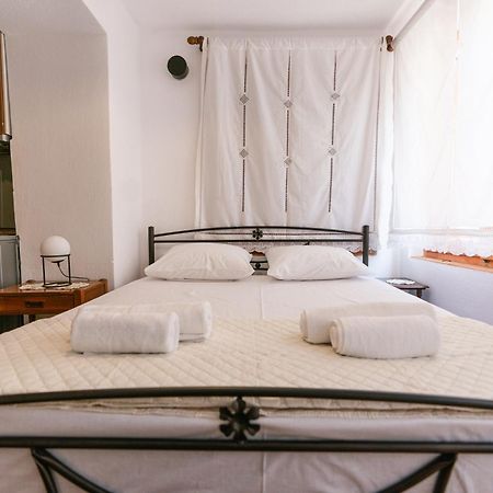 Petrichor Hotell Gjirokastër Exteriör bild