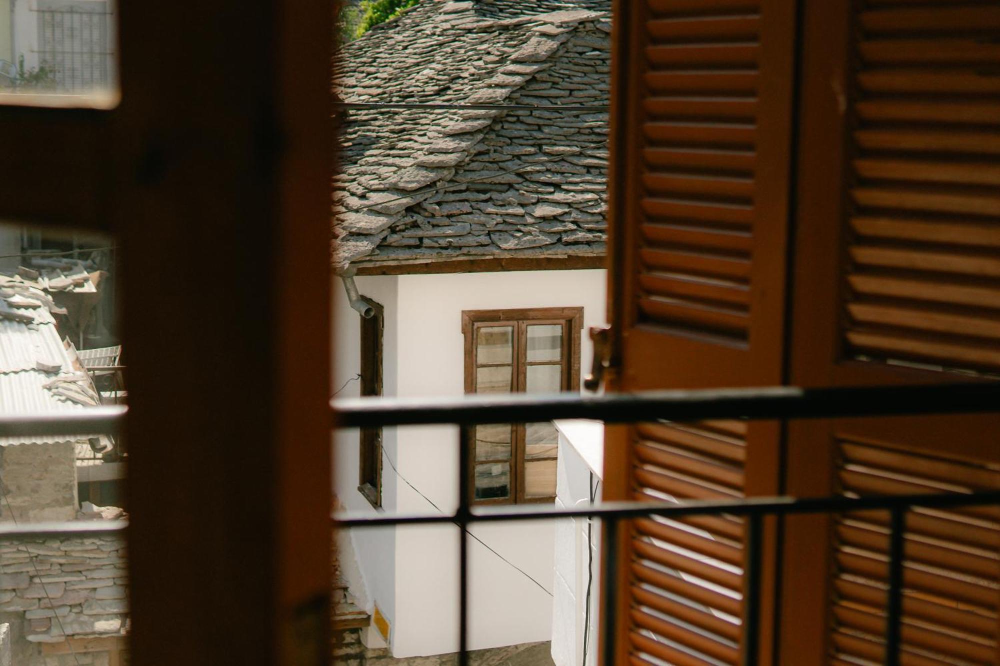 Petrichor Hotell Gjirokastër Exteriör bild
